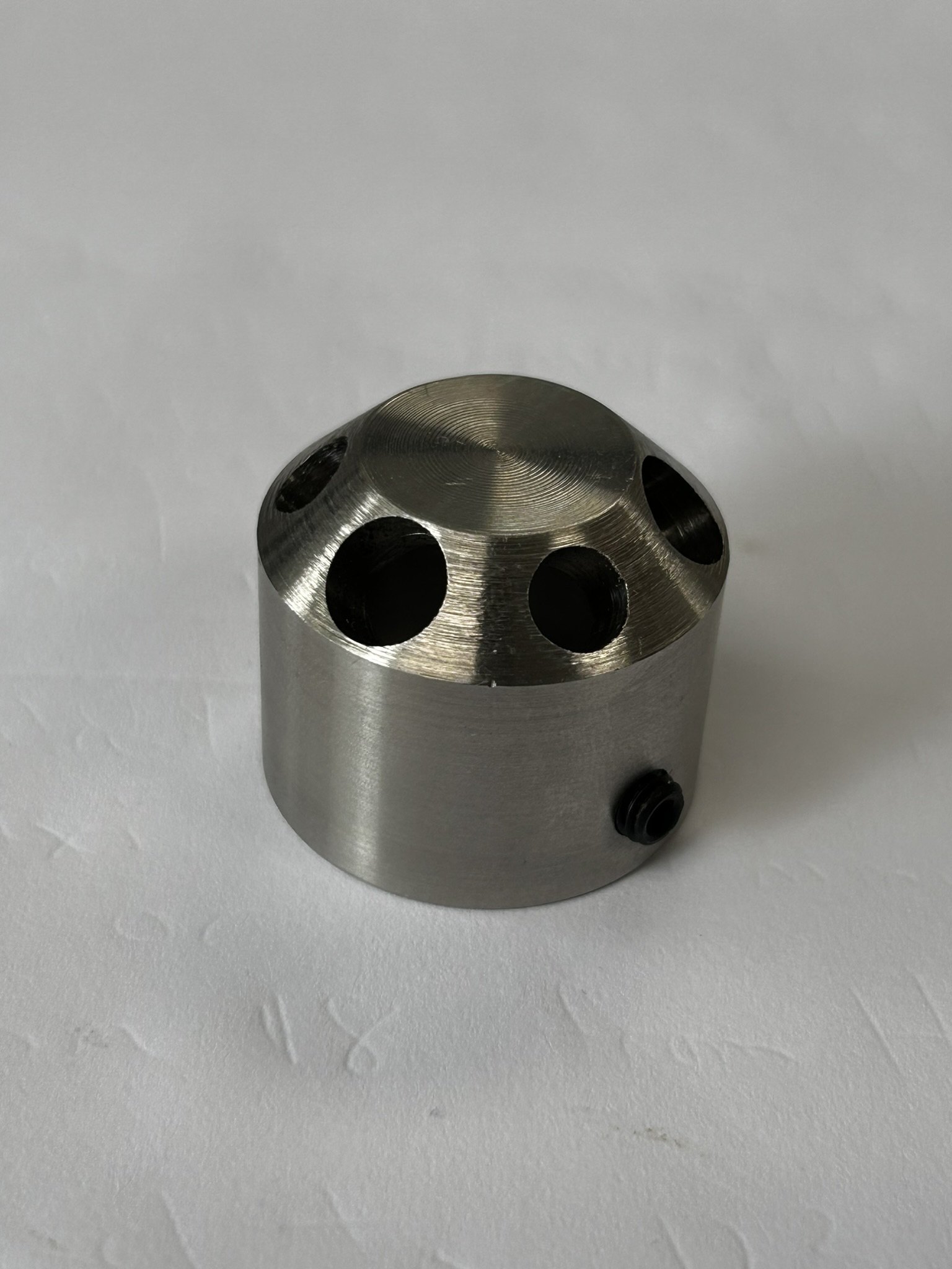 Cross-drilled block, the physical part